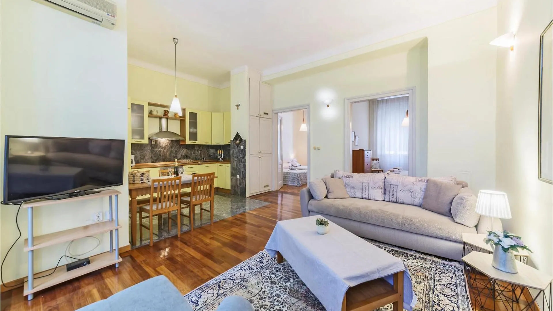 Lovely Apartment In Pula With Kitchen